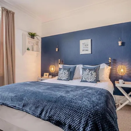 1 Bed In Whitby Oc-r566